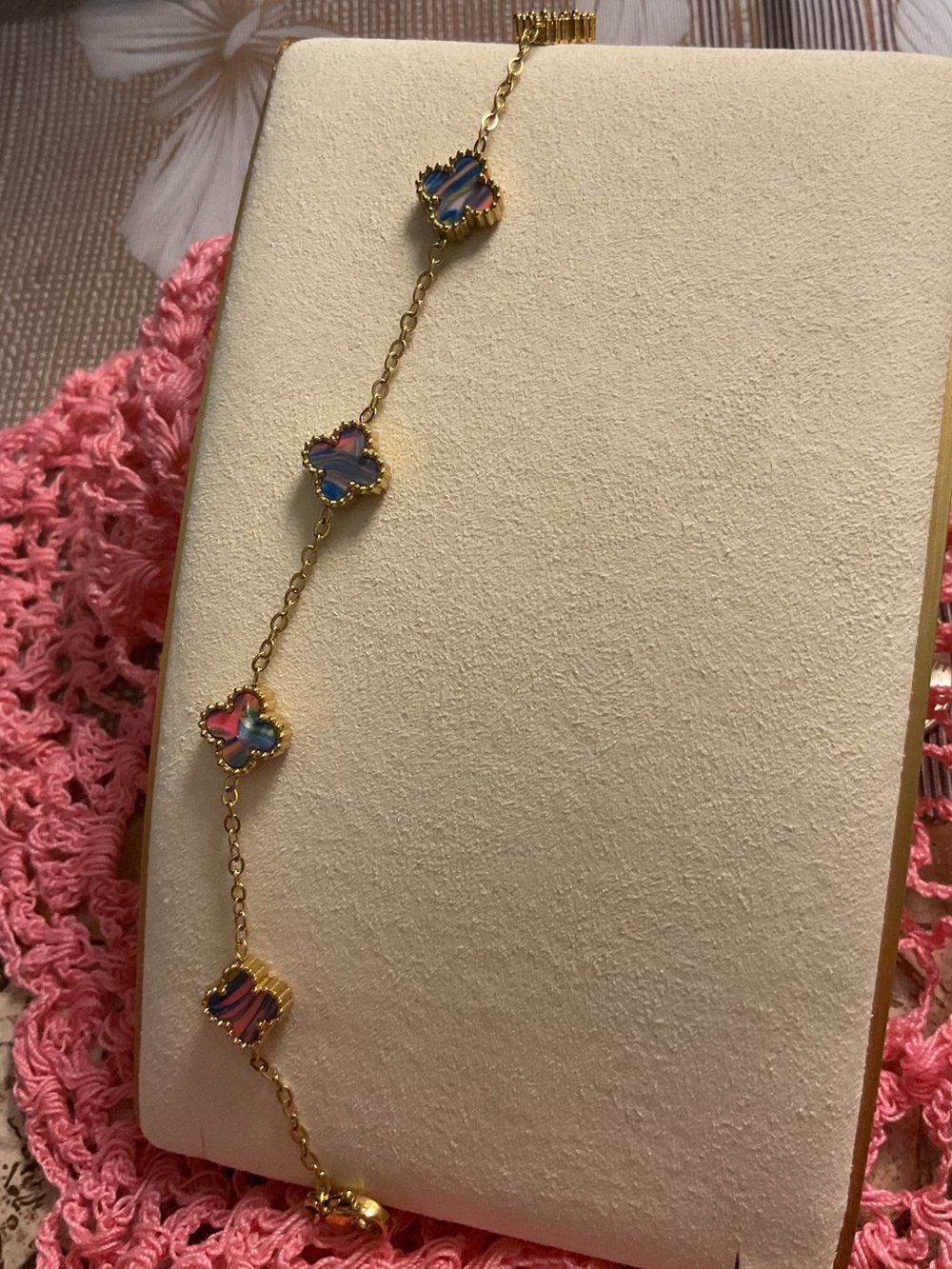 Gold Chain Bracelet with Multicolor Clover Accents